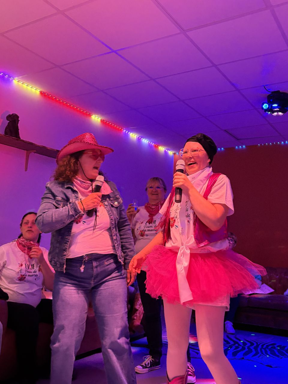 Team building karaoké à Lille et Hauts-de-France : l’activité qui transforme vos équipes chez Team Square